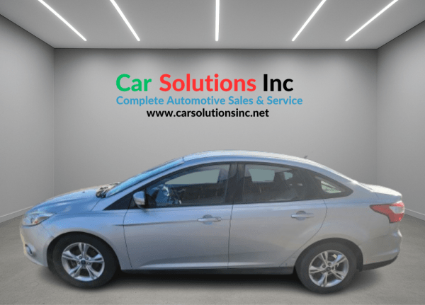 2014 Ford Focus Silver Sedan - Image 3