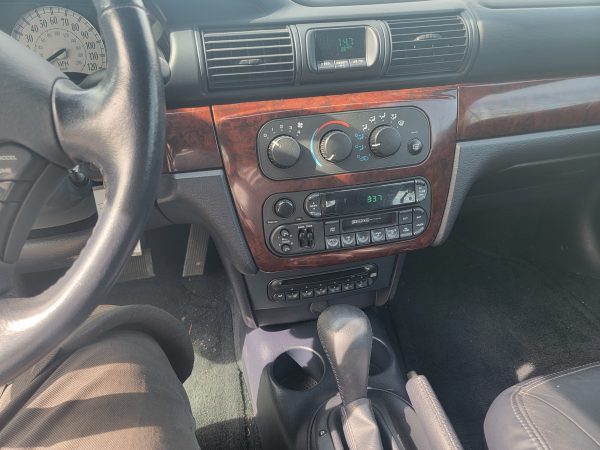 2003 Chrysler Sebring Convertible Limited Edition - Image 12