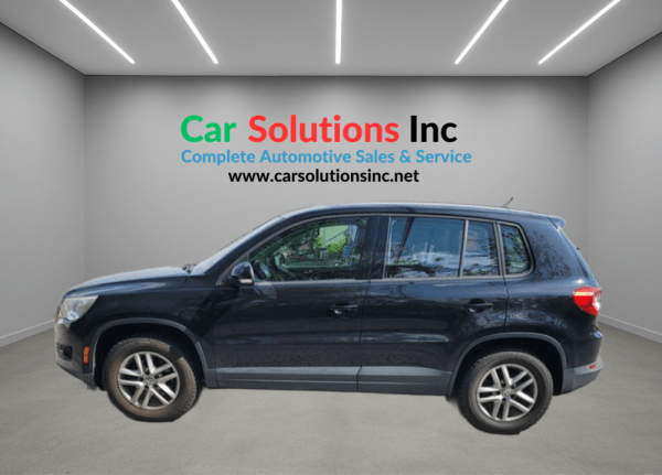 2011 Volkswagen Tiguan - Image 5