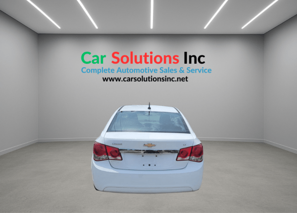 2014 Chevy Cruze 1LT - Image 11