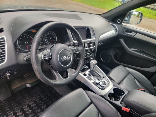 2017 Audi Q5 Premium Plus S-Line - Image 9