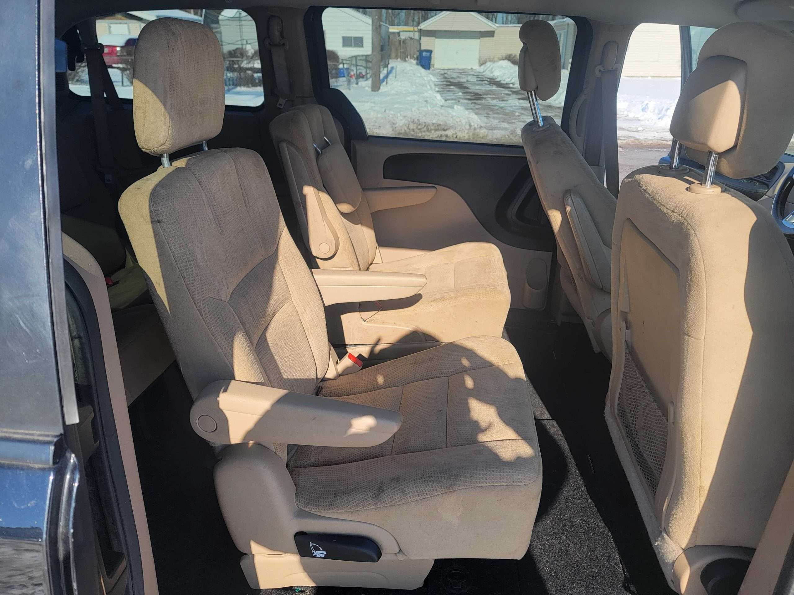 2016 Dodge Grand Caravan SE - Image 14