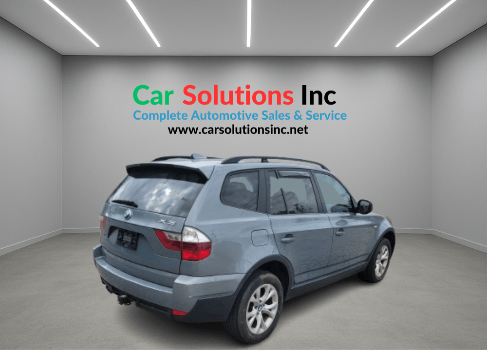 2010 BMW X3 xDrive30i - Image 2