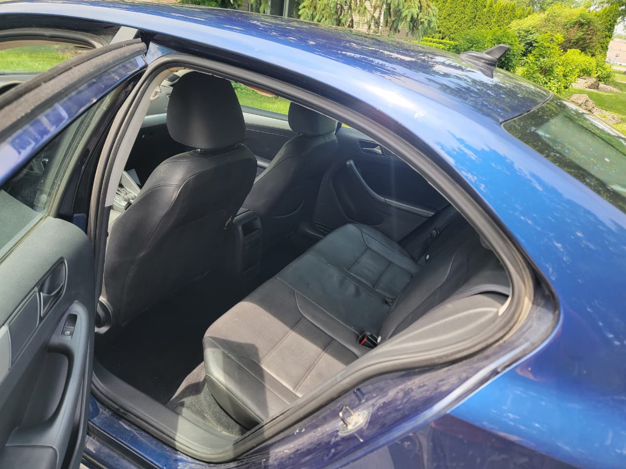 2012 Volkswagen Jetta TDI - Image 11