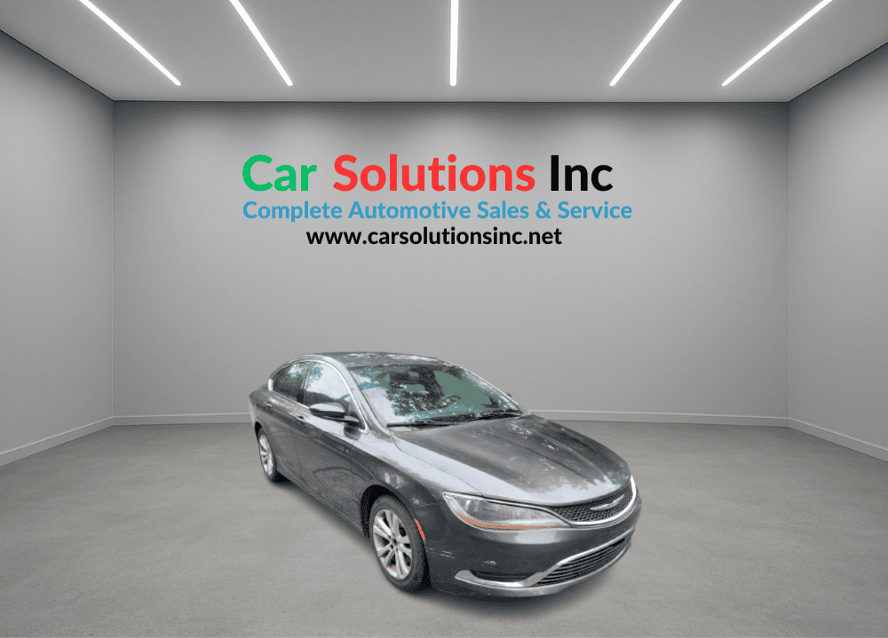2015 Chrysler 200 Limited - Image 2