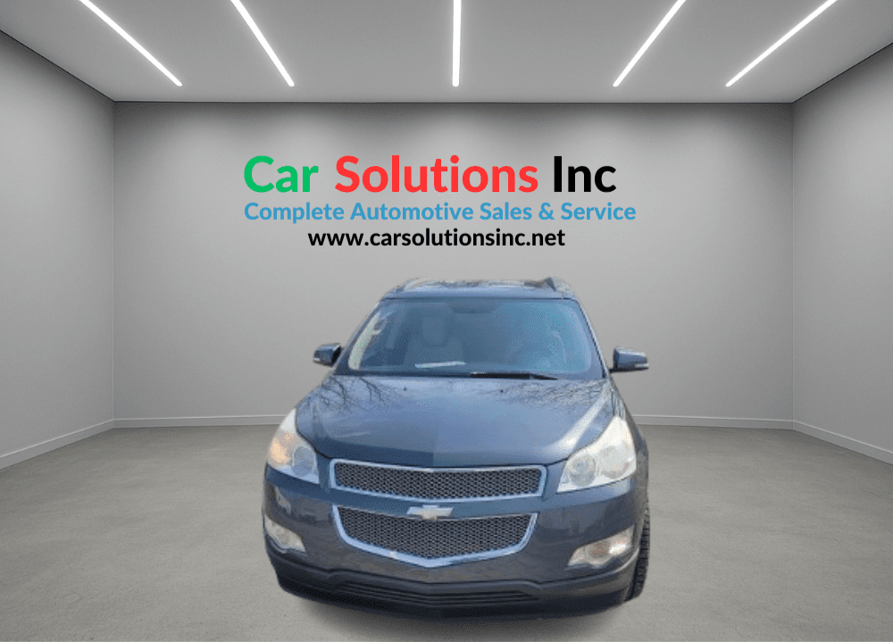 2011 Chevrolet Traverse LTZ AWD - Image 2