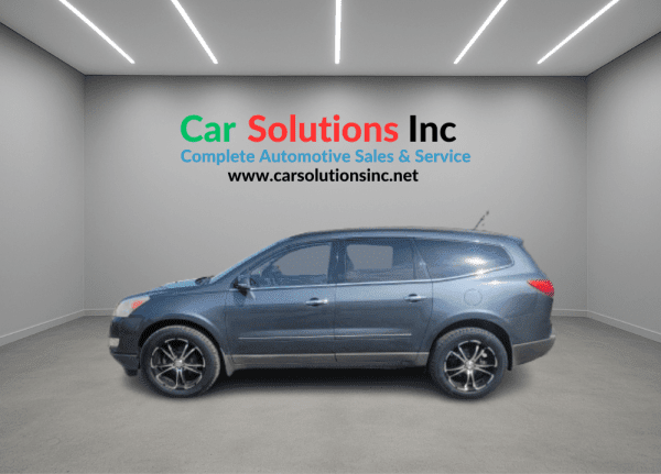 2011 Chevy Traverse LTZ AWD - Image 3